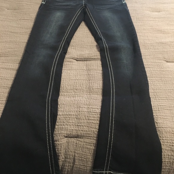 SOLD! BAILEY LOW-RISE BOOTCUT - Picture 3 of 6